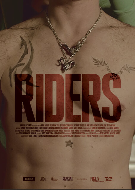 Riders (2015) постер